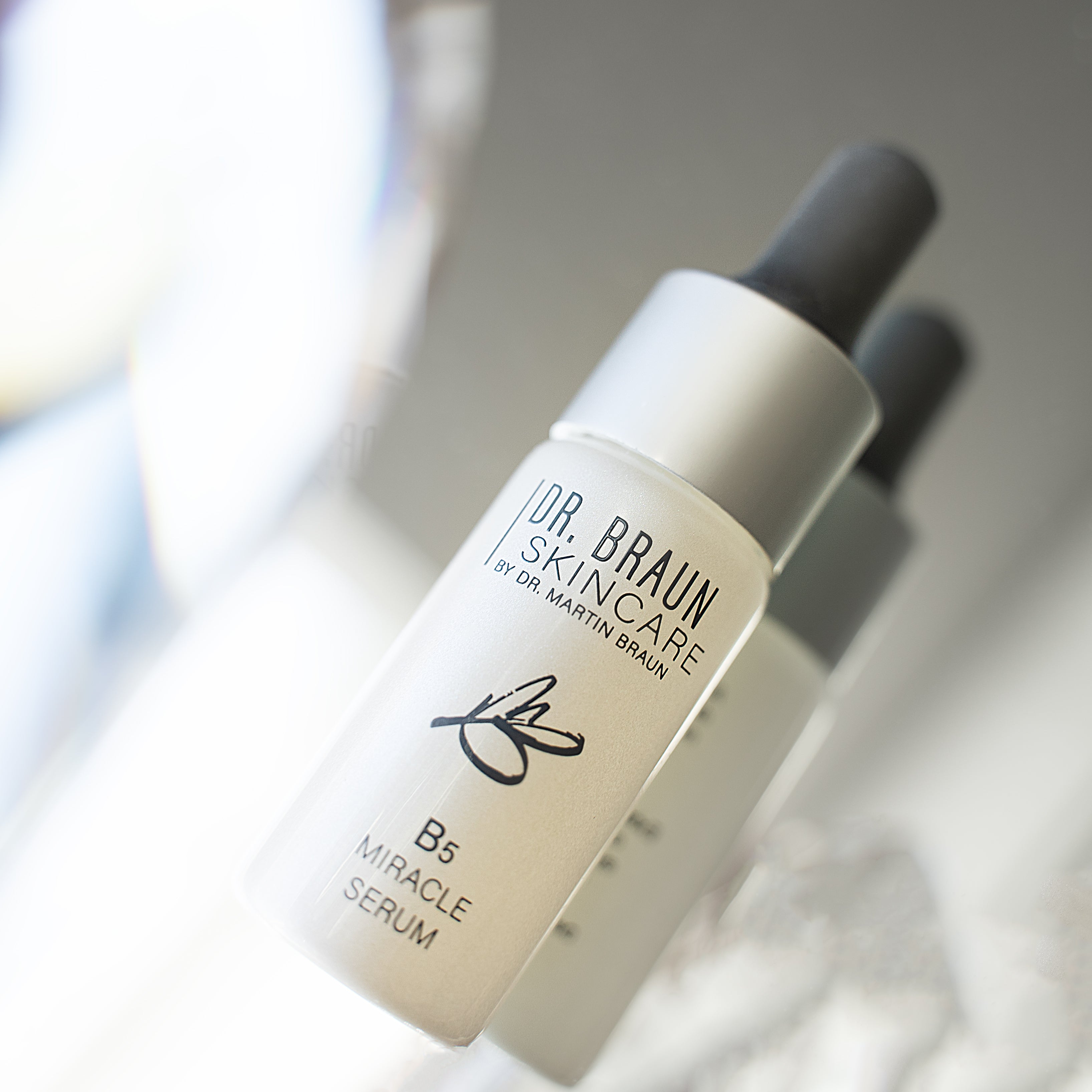 美容液 At. Miracle Power V Serum 40g At. ミラクルパウダーVセラム 40g 通販 - X CLINIC online